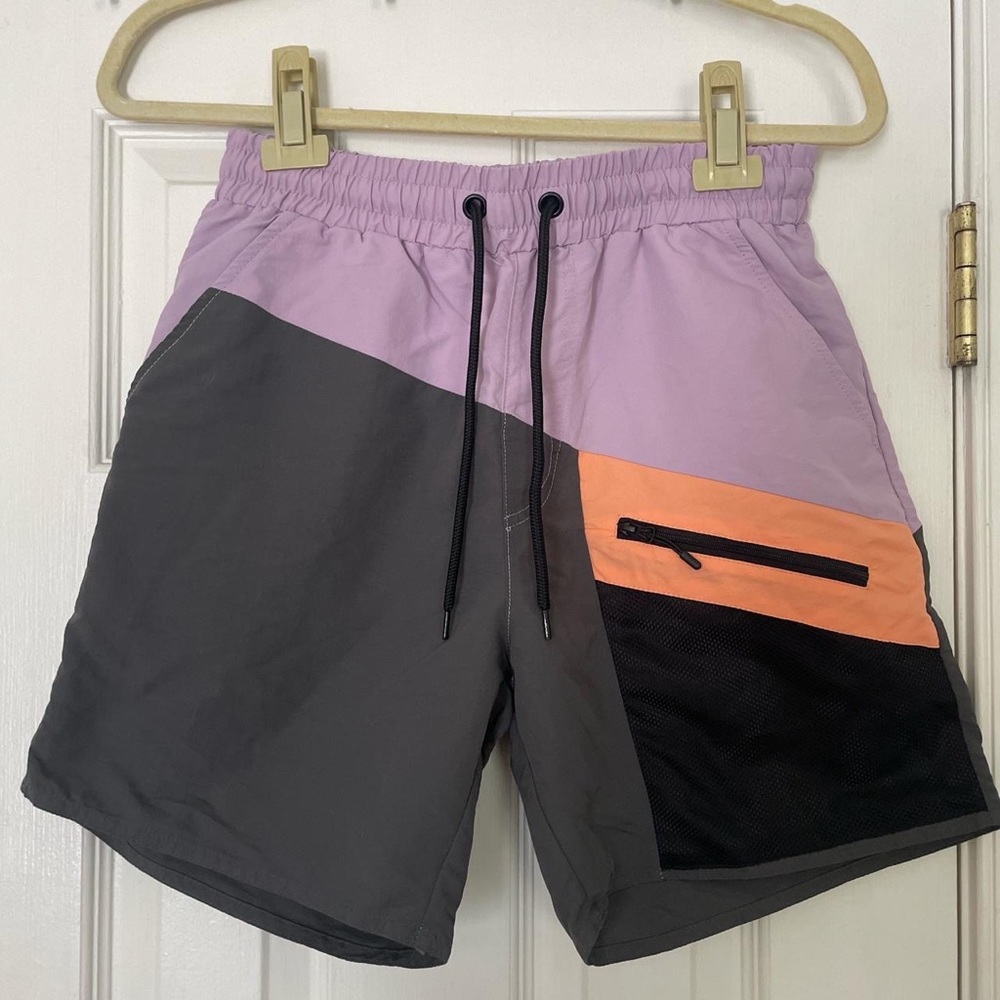 Lira Volley Shorts Color block